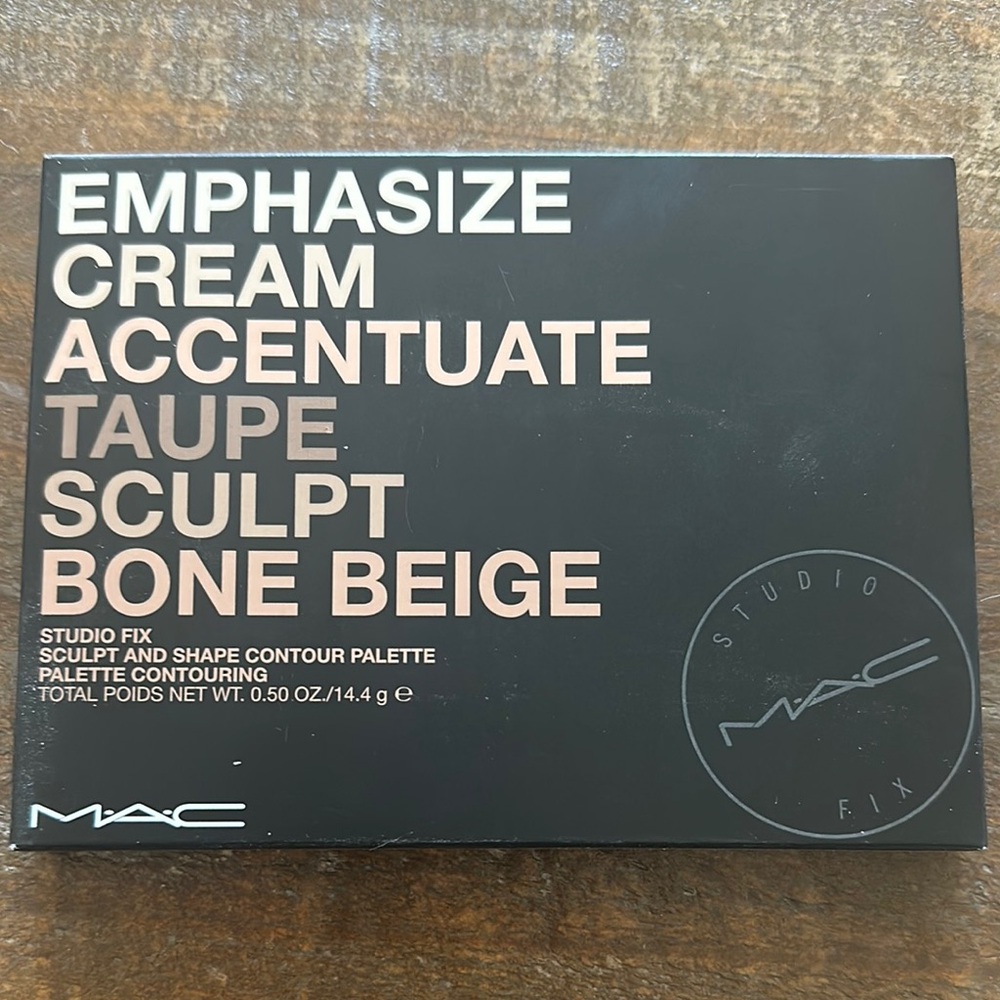 MAC Cosmetics Cream and Tan Bronzer Contour Palette